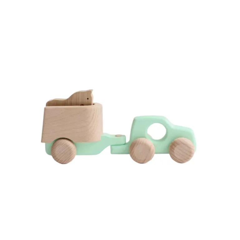 Bajo 4WD with Trailer and Horse