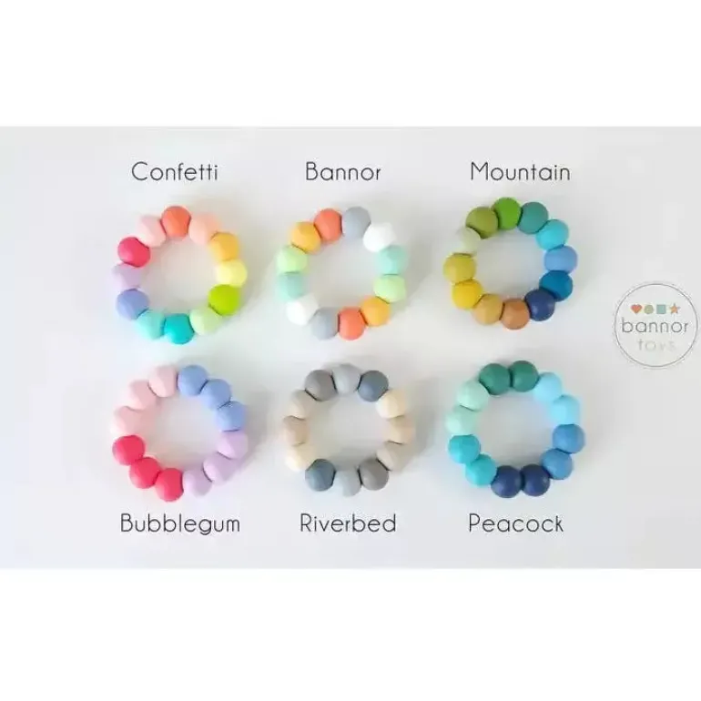 Bannor Toys Cloud Grasping Wooden Baby Toy with Teething Beads