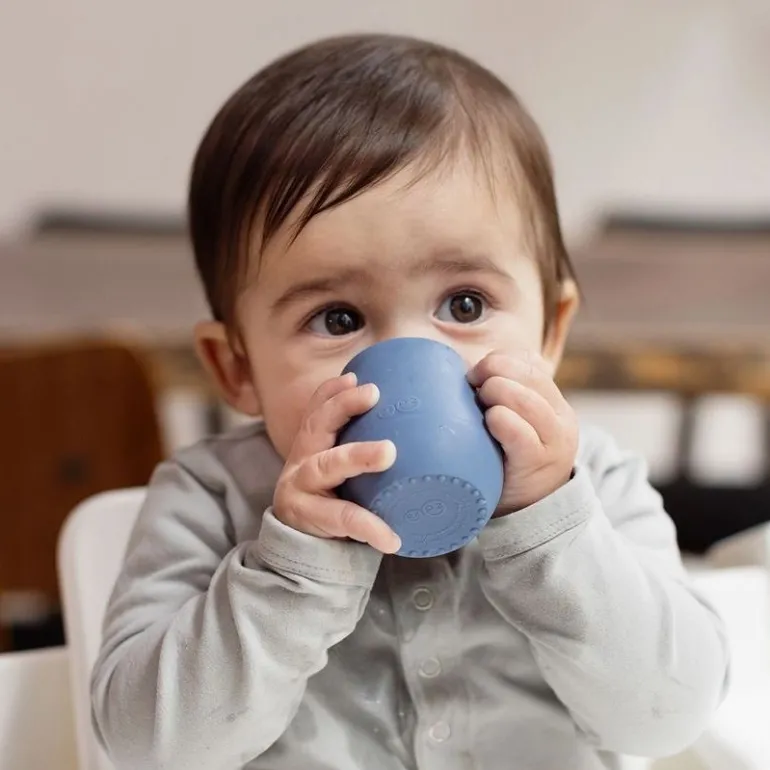 EZPZ Tiny Cup