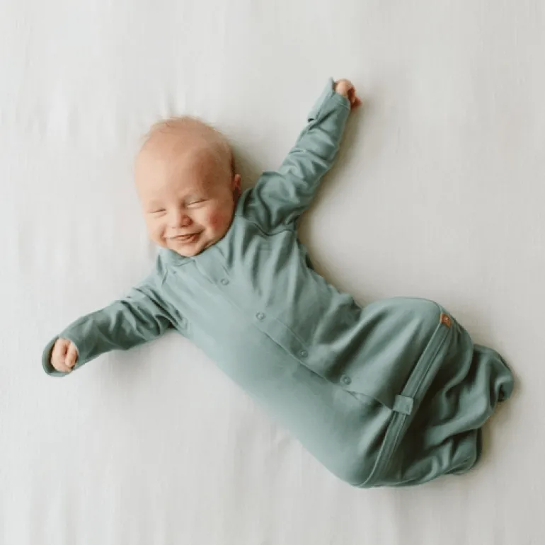 Goumi Gowns 0-3M