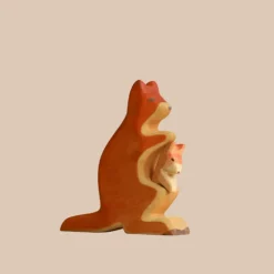 HolzWald Kangaroo with Baby