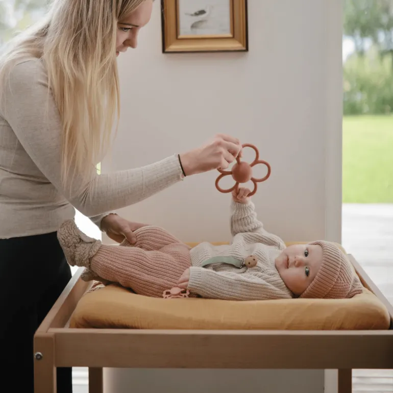 Mushie Daisy Rattle Teether- Soft Lilac