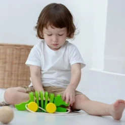 Plan Toys Dancing Alligator