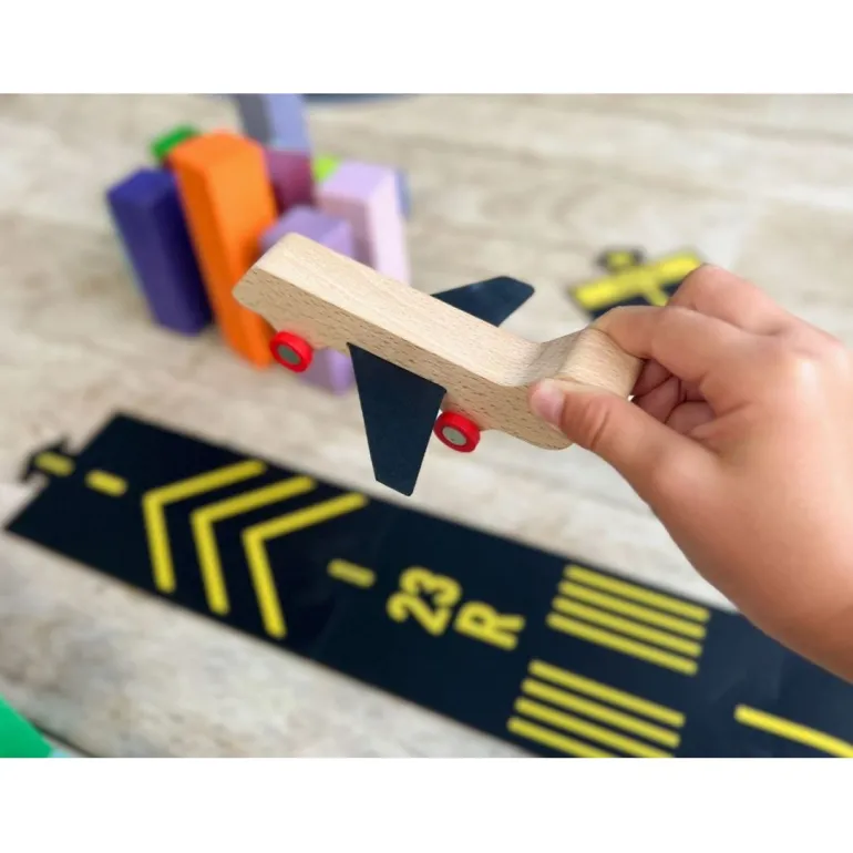 Waytoplay Airport Set with Wooden Airplane